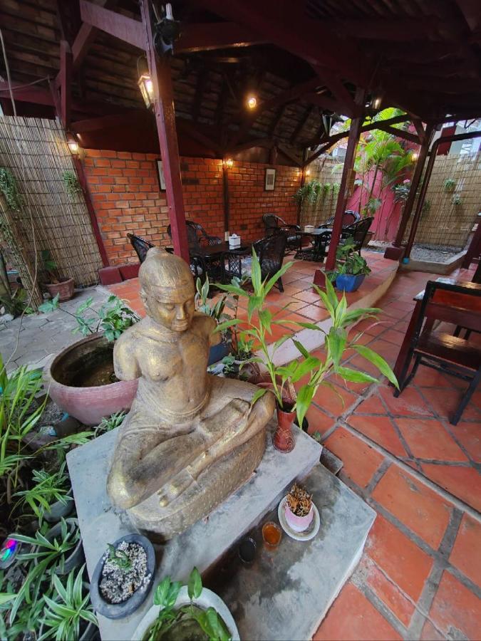 Soben Cafe Guesthouse & Restaurant Siem Reap Extérieur photo