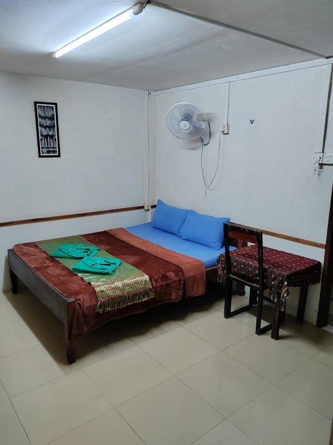 Soben Cafe Guesthouse & Restaurant Siem Reap Extérieur photo