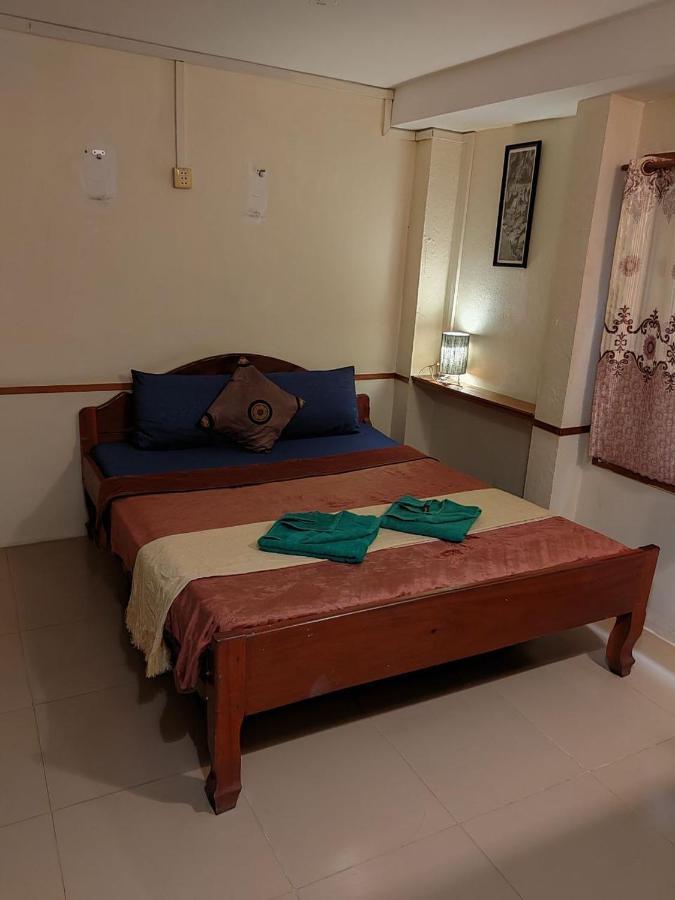 Soben Cafe Guesthouse & Restaurant Siem Reap Extérieur photo